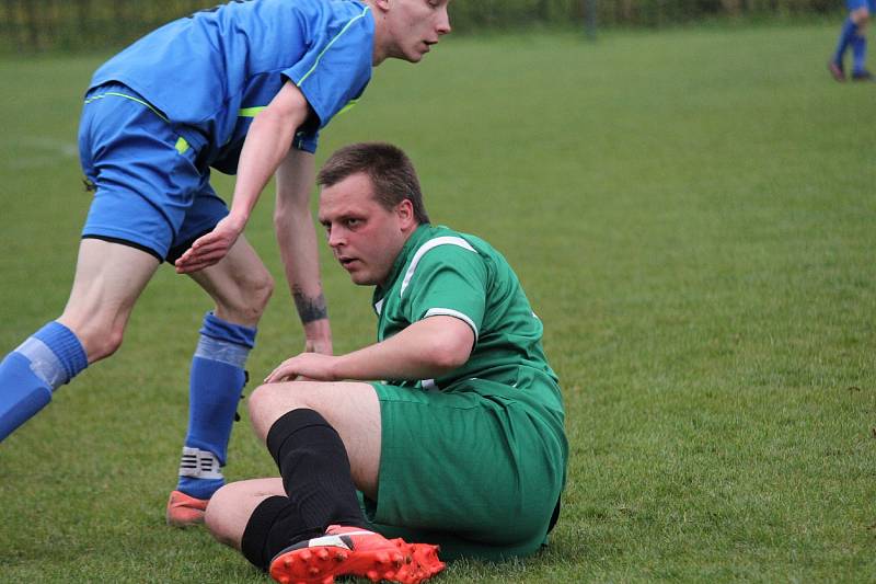 Horní Bludovice (v zeleném) přehrály na domácím hřišti Gascontrol Havířov 3:1.