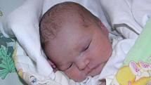 Leontýnka se narodila 15. října mamince Janě Petrové z Karviné. Po porodu holčička vážila 3250 g a měřila 51 cm.