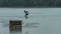 Těrlická přehrada hostila republikový šampionát wakeboardistů a wakeskaterů.