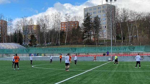 Zimní fotbalový turnaj O pohár starostky města Orlová pokračoval v sobotu 4. února 2023 třemi zápasy 3. kola. 