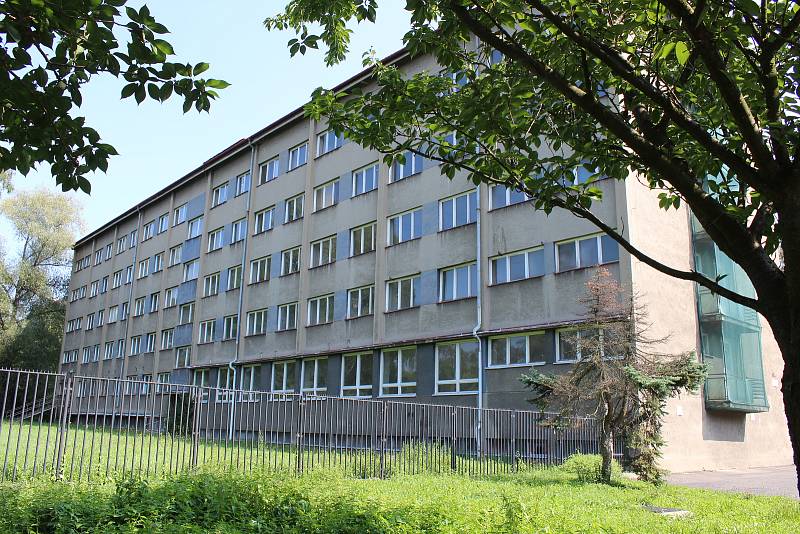 V objektu bývalého hornického učiliště v Havířově-Podlesí by mohl být nový domov seniorů.