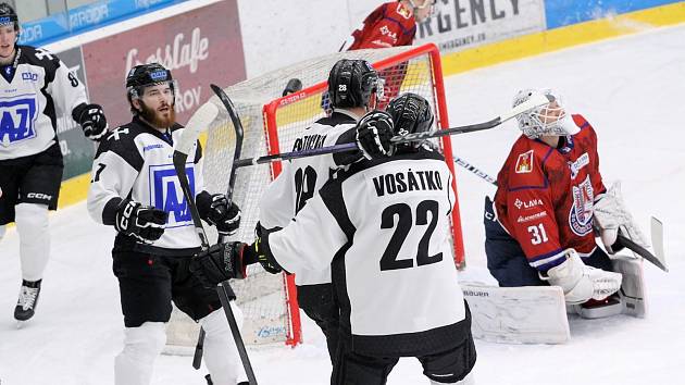 Hokejisté Havířova porazili Havlíčkův Brod 5:0 a doma zůstávají stoprocentní. Na vlastním ledě zapsali jubilejní desáté vítězství.