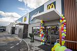 Otevření restaurace McDonald’s v Havířově, 7. května 2021.