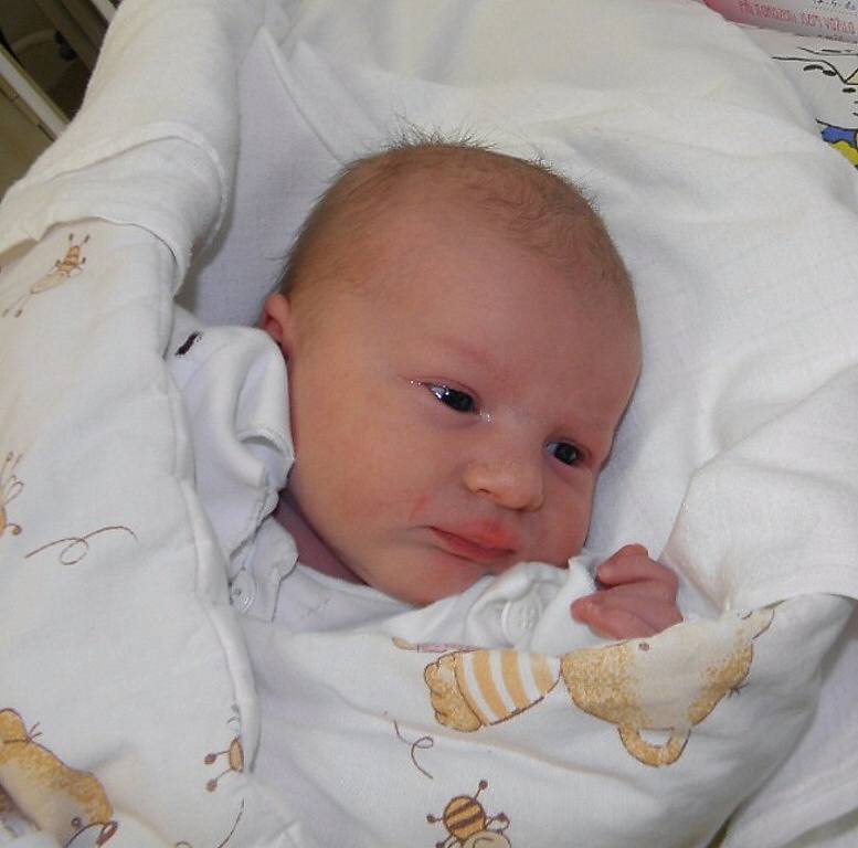 Valerie Hamplová se narodila 17. dubna paní Lucii Jurczykové z Karviné. Po narození miminko vážilo 3420 g a měřilo 50 cm.