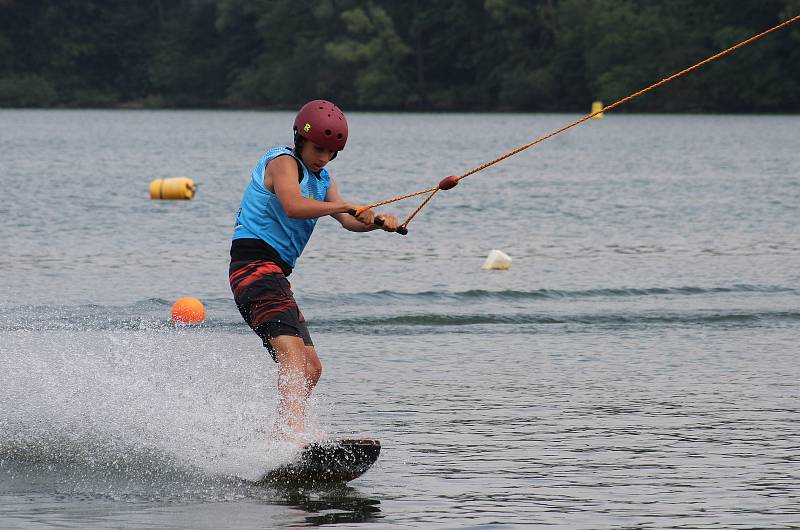 Mezinárodní závody ve wakeboardingu Blackcomb.cz Community Wake Cup, Ski & Wake Park Těrlicko, 17. července 2021.