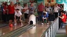 Turnaj seniorů v bowlingu. 