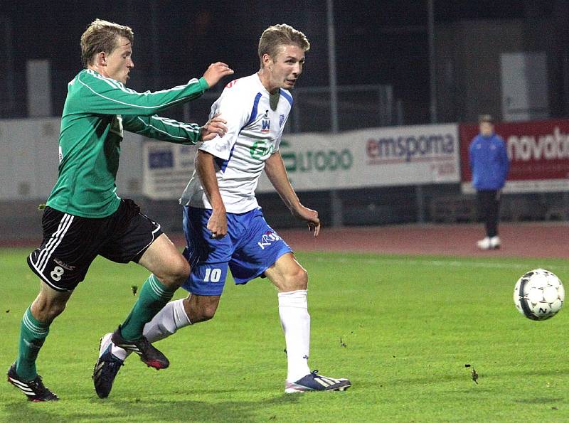 Karvinští fotbalisté (v zeleném) prohráli v Ústí nad Labem.