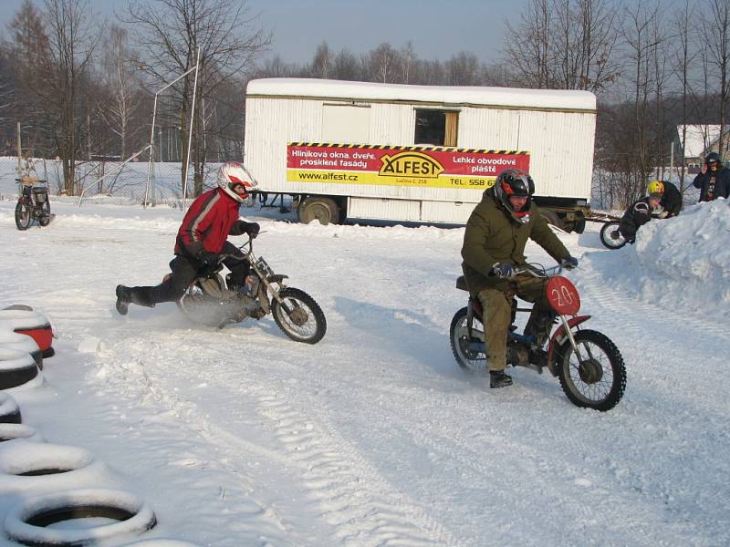 Zimní Fichtl cup v Těrlicku. 