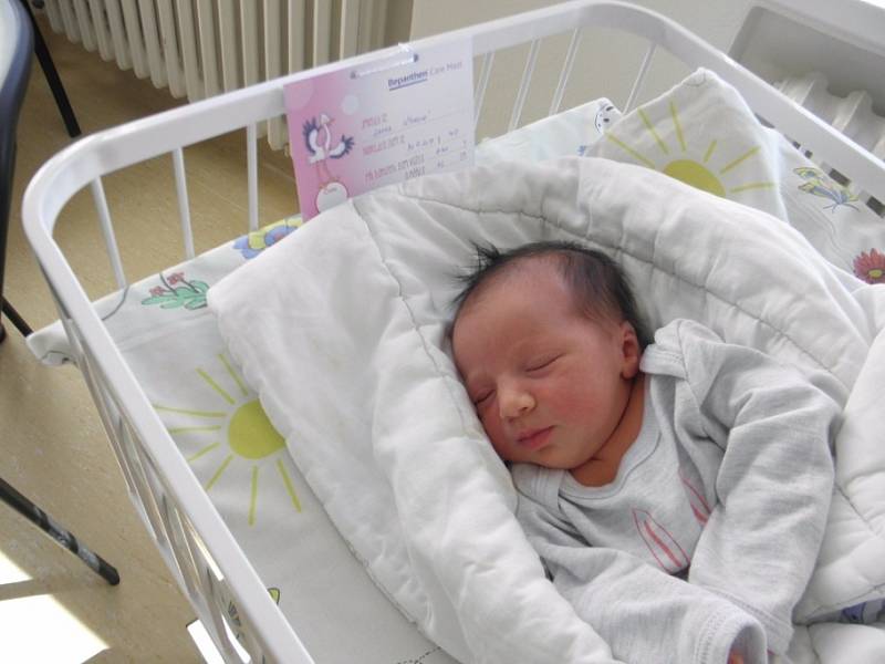 Laurinka se narodila 30. září mamince Stefanii Ištokové z Karviné. Porodní váha miminka byla 3160 g a míra 46 cm.