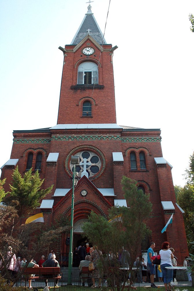 Kostel svaté Máří Magdalény ve Stonavě. 