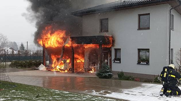 Požár, Český Těšín, zásah hasičů, 19. ledna 2023.