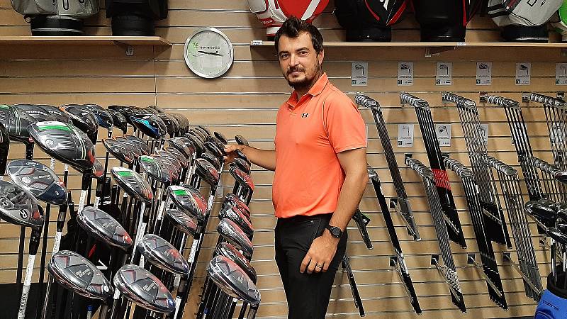 Ropice. Tomáš Milata, podnikatel, spolumajitel značky Golf pro vechny.