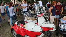 Do Bohumína se v sobotu 3. srpna 2019 sjelo na 122 historických vozů na setkání řidičů starých aut a motocyklů, které pořádal Veteran car club Ostrava.