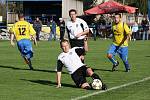 Sobotní derby číslo 1: D. Lutyně - Albrechtice (v bílém).