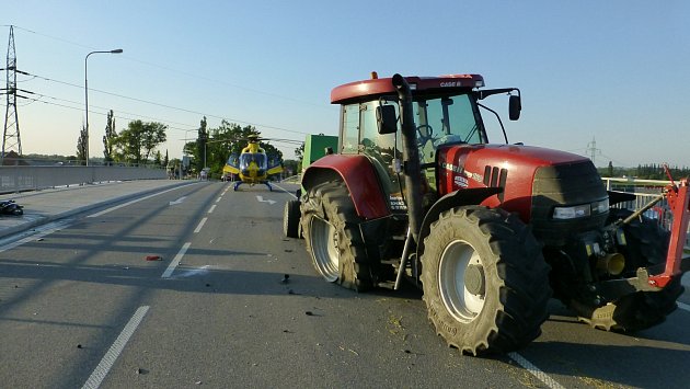 Místo tragické dopravní nehody. 