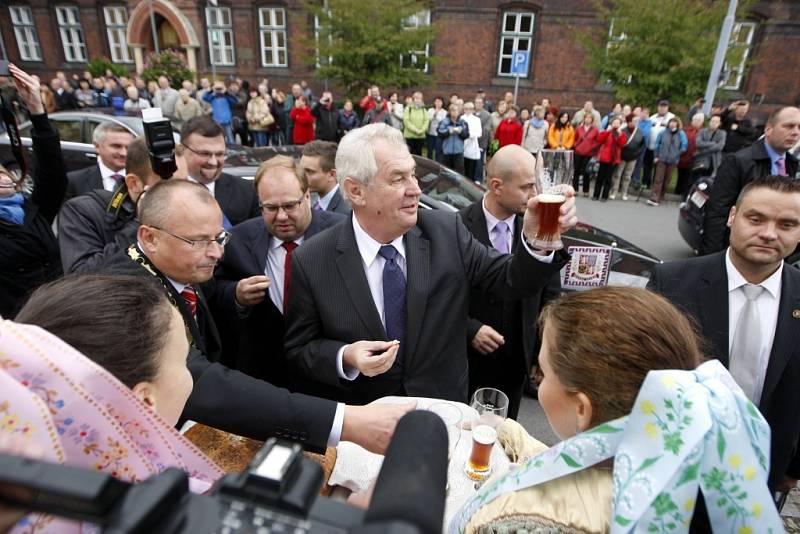 Prezident Miloš Zeman na návštěvě v Bohumíně. 