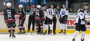 Hokejisté Havířova prohráli 3. finále play-off II. ligy v Chomutově 1:4 a v sérii ztrácejí 1:2 na zápasy.