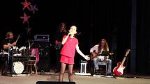 Mladí zpěváci a zpěvačky se utkali v soutěži Karvinský talent.