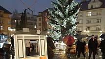 Vánoční jarmark a rozsvícení stromu, Český Těšín, 26. listopadu 2021.