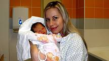 Meliss Rose Fekeč se narodila mamince Monice Molnárové z Dolních Domaslovic. Po narození dítě vážilo 2800 g a měřilo 50 cm.