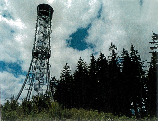 Takto nějak by měla vypadat rozhledně na Něbrojově kopci v Dětmarovich. Stejná věž už stojí v Rokycanech.