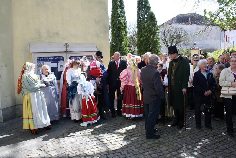 Ve starobohumínském kostele jsou opět původní zvony z roku 1620, které odtud odvezli Němci za války a před časem se nalezly ve dvou kostelech v Německu, které je vrátilo do Bohumína.