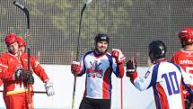 Karvinské hokejbalisty vede v nové sezoně Aleš Flašar. V sobotu se tým poprvé v nové sezoně představil doma.