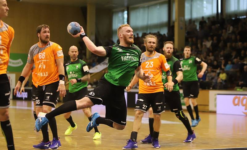 Házenkáři Baníku (v zeleném) porazili Plzeň 28:24.