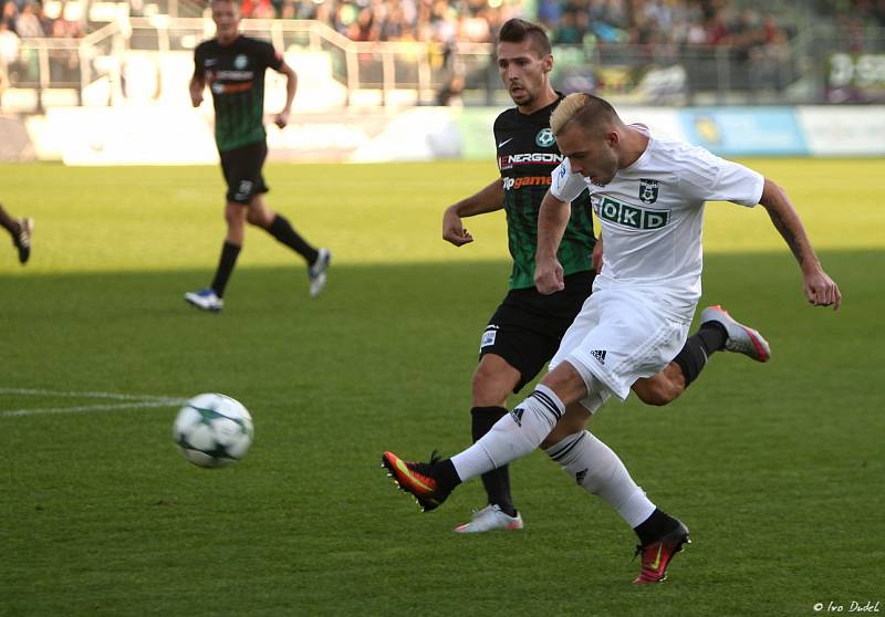 Z ligového utkání Karviná - Příbram 2:0.