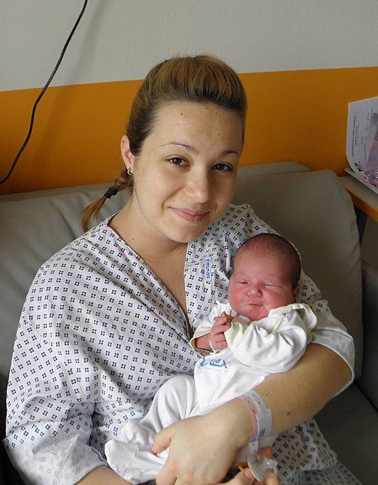 Linda Swazynová se narodila 11. května mamince Andree Dudové z Českého Těšína. Porodní váha holčičky byla 3790 g a míra 50 cm.