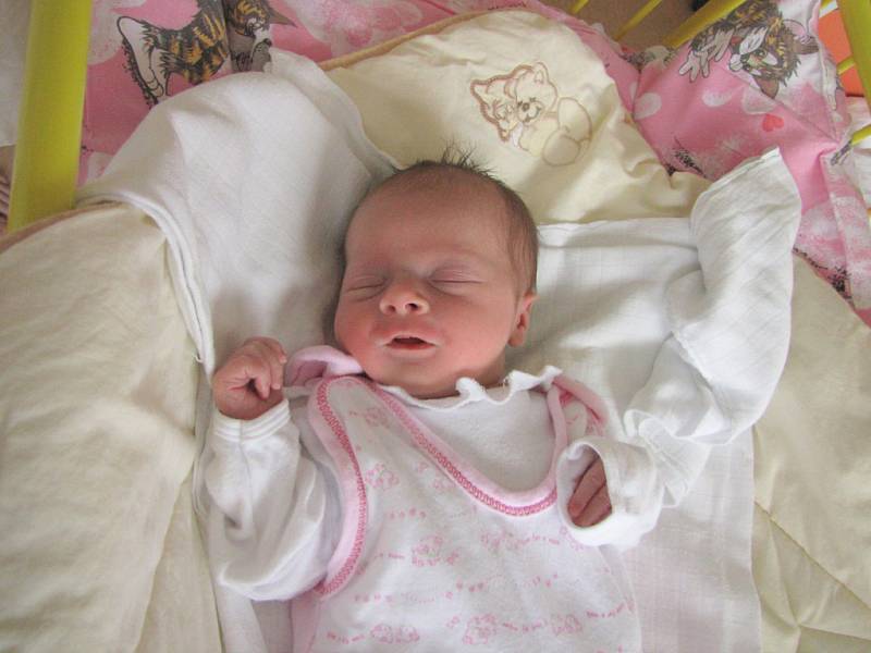 Kateřina Králová, 7. května 2012, Havířov, váha: 3,18 kg, míra: 50 cm