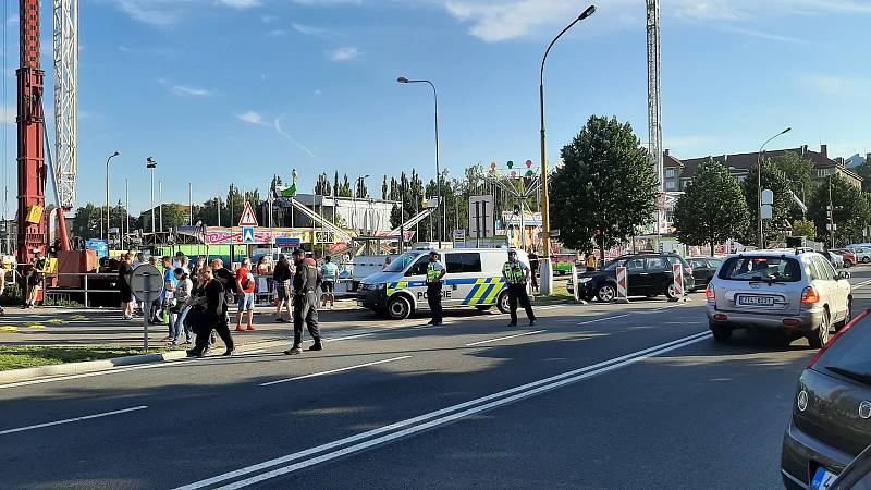 Na Havířovských slavnostech došlo v sobotu (3. 9. 2022)  odpoledne k nehodě kolotoče. Zraněno bylo 17 lidí včetně dětí