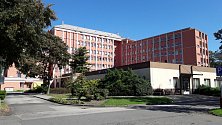 Nemocnice s poliklinikou Karviná-Ráj.