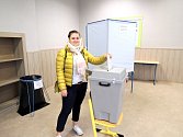 Popiska. Ve volební místnosti v Havířově-Podlesí. 