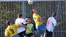 Sobotní derby číslo 1: D. Lutyně - Albrechtice (v bílém).