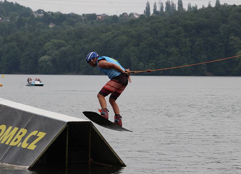 Mezinárodní závody ve wakeboardingu Blackcomb.cz Community Wake Cup, Ski & Wake Park Těrlicko, 17. července 2021.