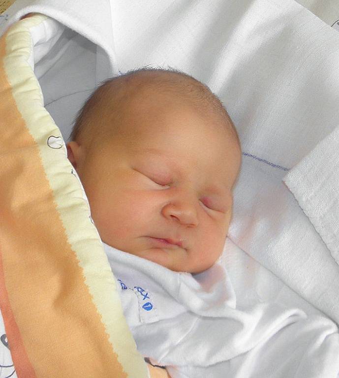 Virginie Gabčová se narodila 11.května mamince Denise Jurákové z Orlové. Porodní váha miminka byla 3640 g a míra 50 cm.