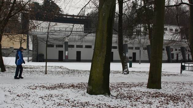 Karvinské letní kino projde rekonstrukcí, a letos tak hrát nebude. 