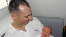 Eliáš Roudenský se narodil 22. ledna mamince Janě Fabiánové z Karviné. Po narození miminko vážilo 3540 g a měřilo 50 cm.