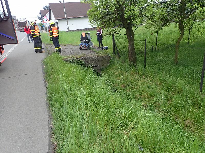 Netradiční záchranná akce hasičů v Petřvaldě.