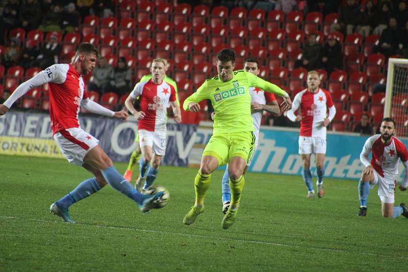 Karvinští si na Slavii dojeli pro „přijatelnou“ prohru 0:2.