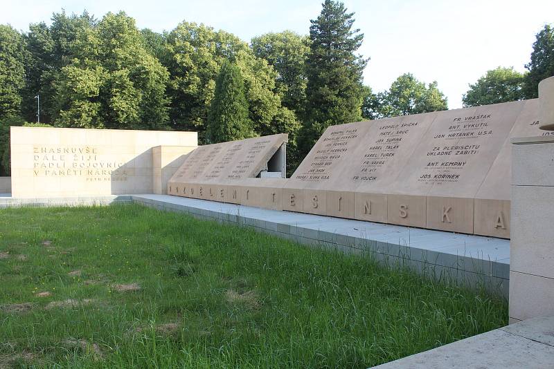 Orlová-Město. Památník obětem sedmidenní války v roce 1919.