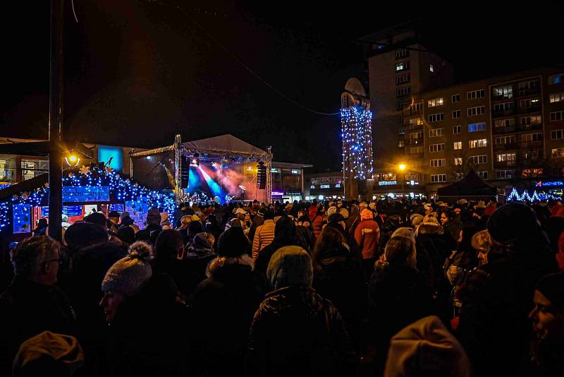 Lunetic si mohli užít publikum jako za období jejich největší slávy. O to lépe se hrálo a zpívalo