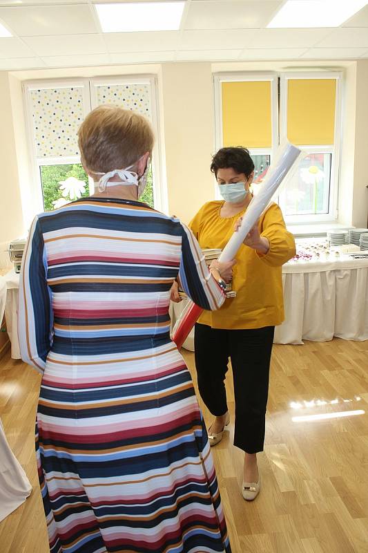 Rekonstrukce polské základní školy a školky na Dolanech ve Stonavě je prakticky u konce. Do začátku nového školního roku zbývá dodělat fasádu.