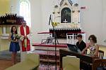 Evangelická farnost augsburského vyznání v Prostřední Suché v neděli slavila ve svém kostele jubileum. 