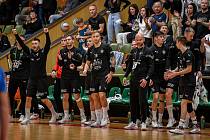 Takhle se karvinští házenkáři radovali z postupu do 3. kola EHF Cupu po domácí odvetě s kosovským týmem KH Rahoveci 5. listopadu 2022.
