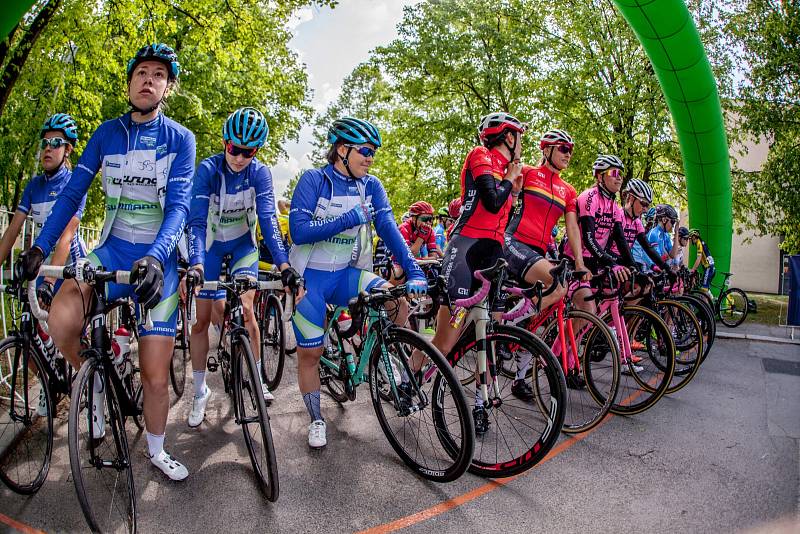 Cyklistická Gracia 2019 odstartovala v Orlové.