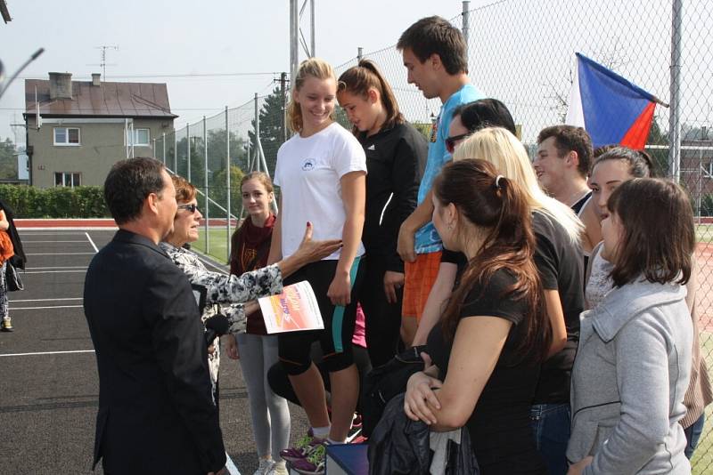 Nové sportoviště Střední školy v Prostřední Suché. 