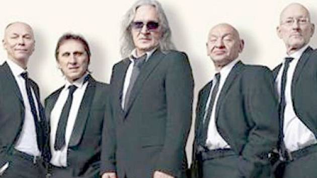 Polská rocková skupina Perfect vystoupí 2. května na karvinském zimním stadionu.