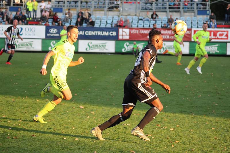 Karvinští (v zeleném) prohráli v Budějovicích 0:3.